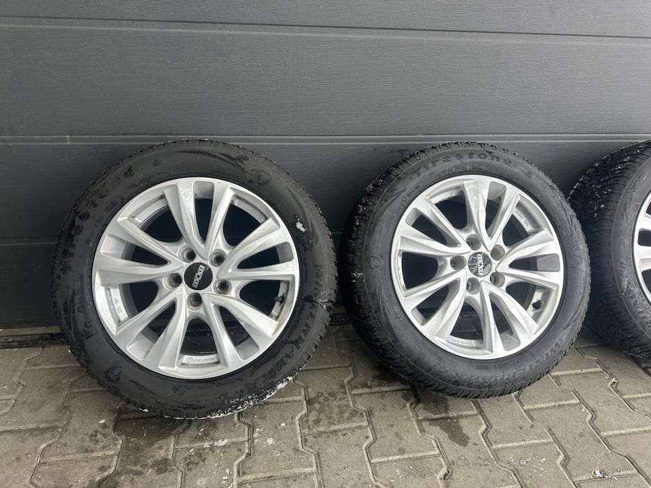 Roti iarna Opel Astra K 205/55R16 cu senzori presiune