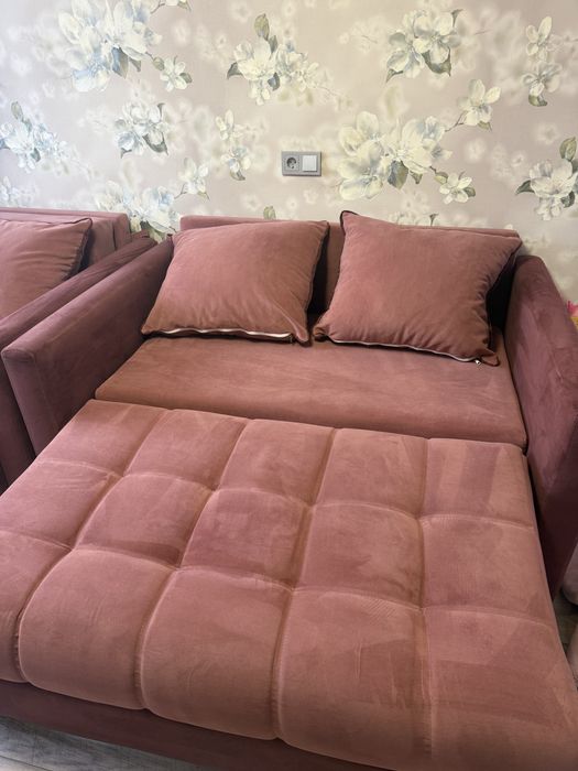 Продам две софы раздвижные