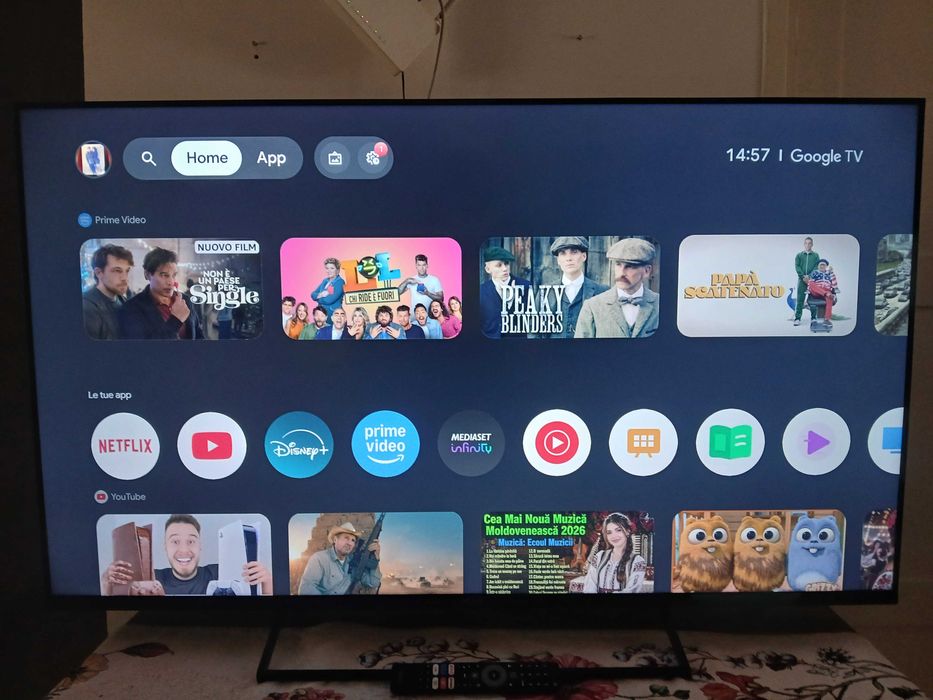 Vand Smar TV 4K funcționează bine nu este lovit si nici zgariat