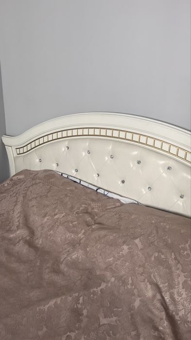 Спальный гарнитур Венера 5дв