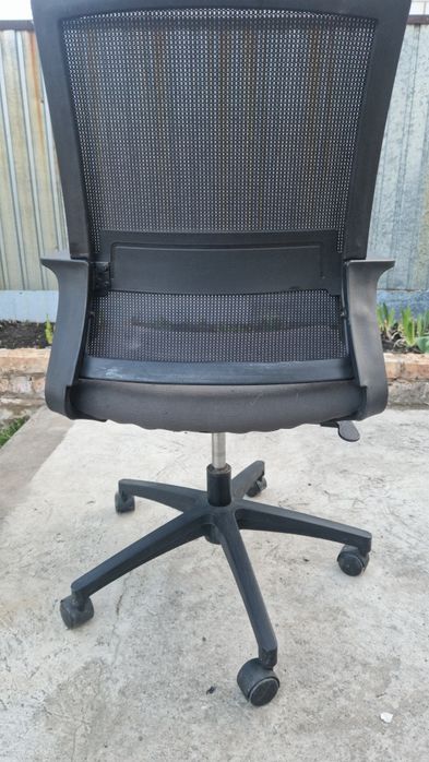 Продам компьютерные кресла