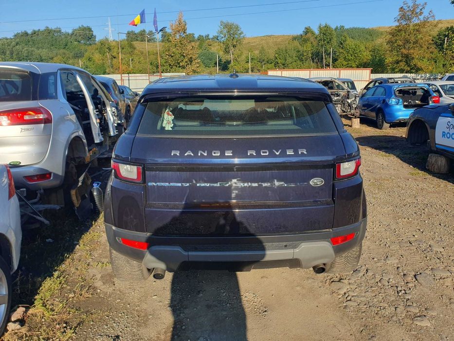 Dezmembrez Range Rover Evoque SE 2.0 d 2016