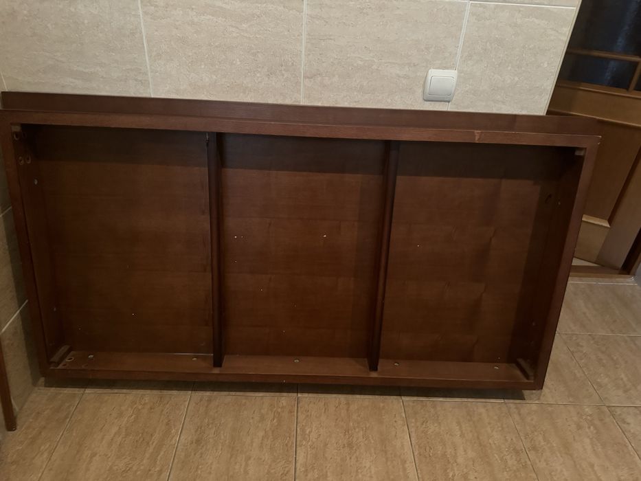 Стол для гостиной