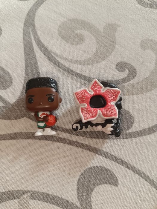 Просто это повторки решила продать я купила это всё по 870