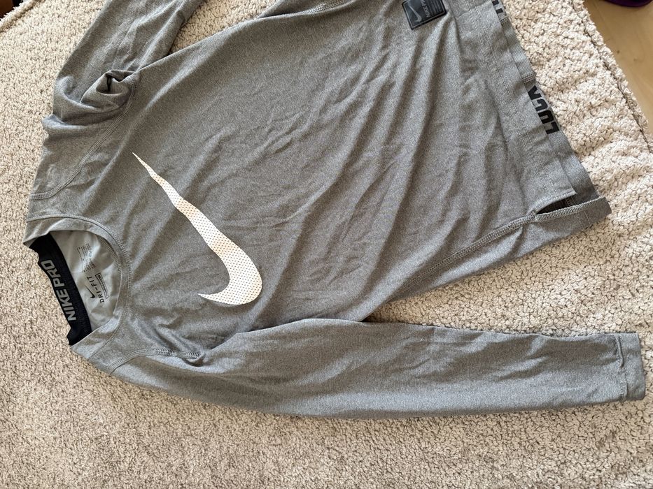 Блуза с дълъг ръкав Nike