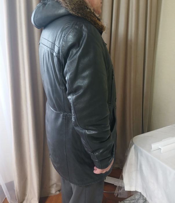 Кожанный пуховик