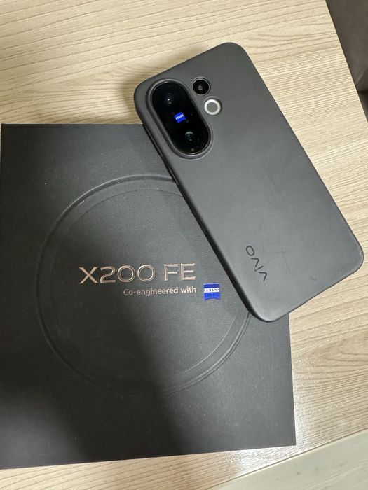 Продам vivo x200fe