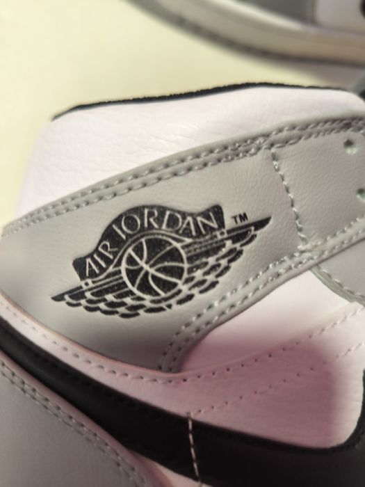 Ghete baschet Nike AIR JORDAN - Nr 36

4.6