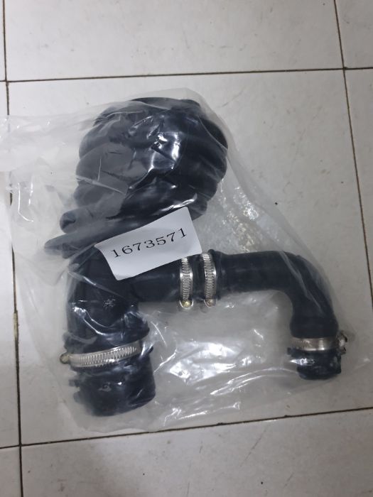 Всмукващ маркуч, въздушен филтър за FORD FOCUS II (DA, HCP) от 20