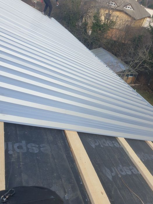 Ремонт на покриви,Хидроизолация,Тенекеджийски услуги,Навеси,Нови покри