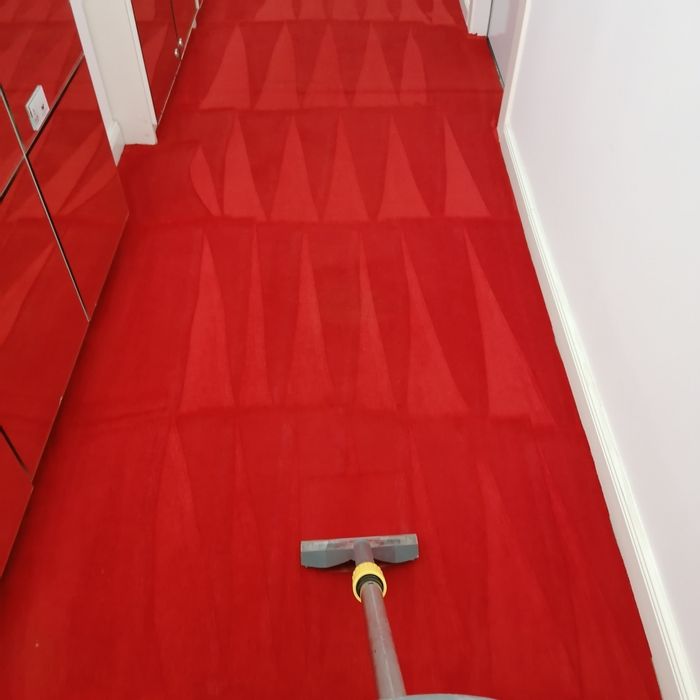 Curatare igienizare Canapele Saltele mocheta birou casa