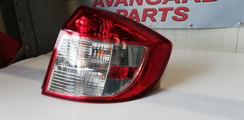 Десен и ляв стоп Suzuki SX-4 2008-