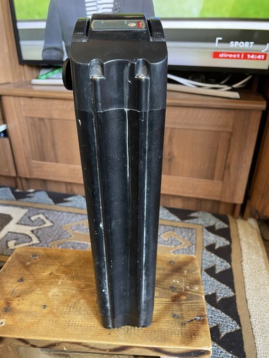 Vînd baterie bicicleta electrică 48v si 18Ap.