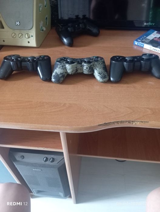 Три джойстика для PS3