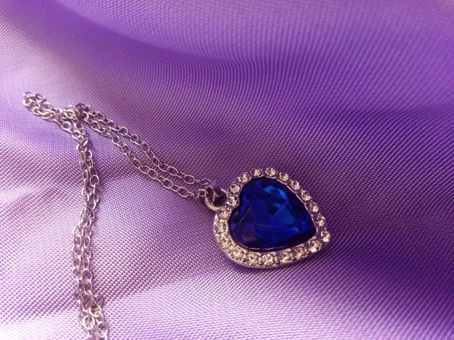 Колие с кристали Сърцето на океана