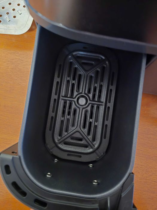 Продавам Airfryer Philips с двойна кошница Серия 5000