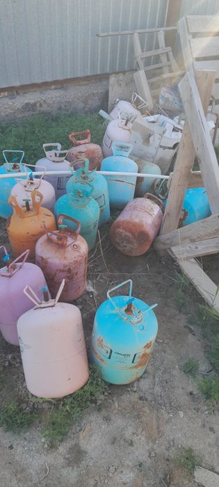 Продается  пустые балоны от фреона
