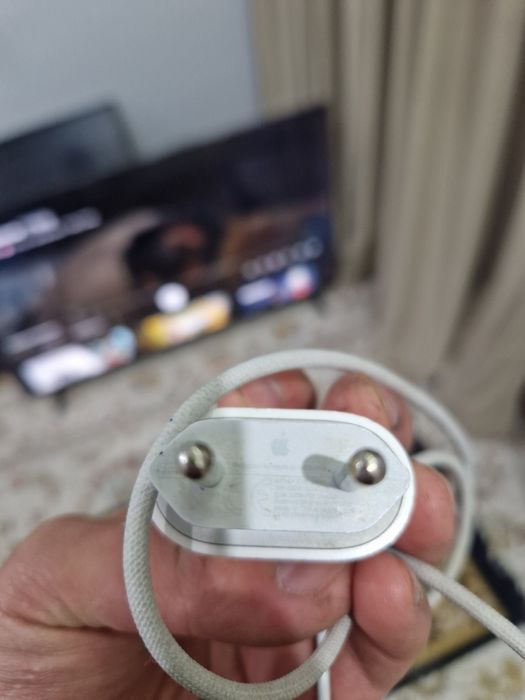 Iphone  зарядка оригинал