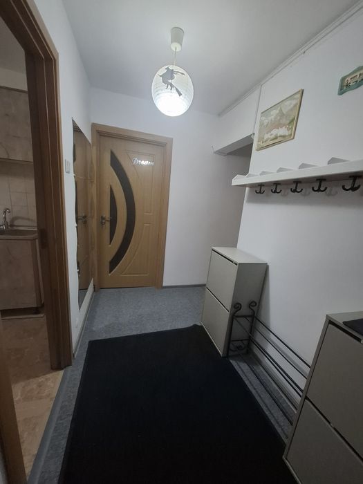 Închiriez apartament 1 Mai cu 3 camere