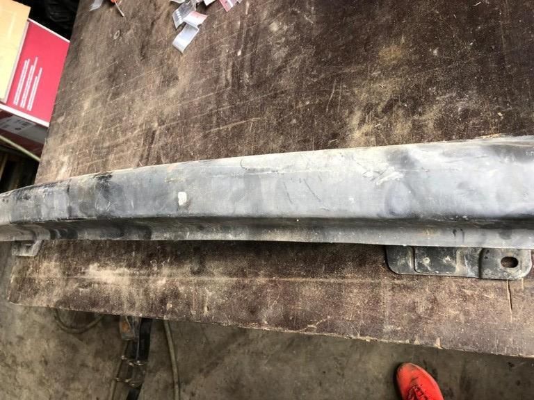 Armatura bara spate Volkswagen Polo 4 6q0807558a