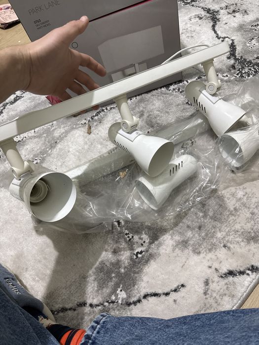 Lampa lumina cu 3 spoturi