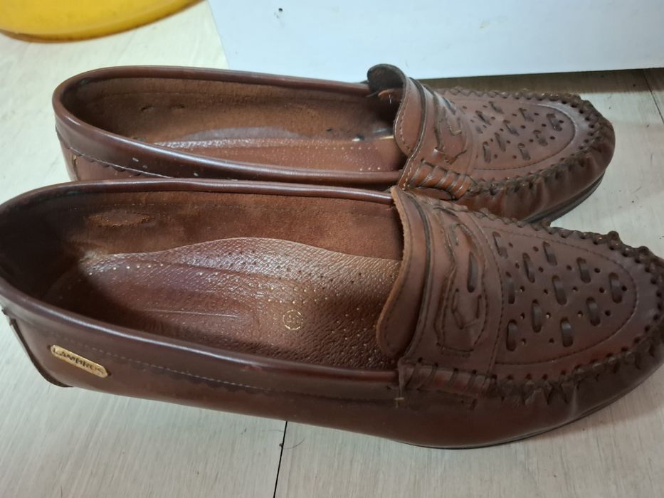 Дамски обувки естествена кожа