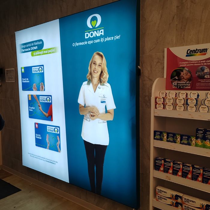 Reclame luminoase ,Litere volumetrice