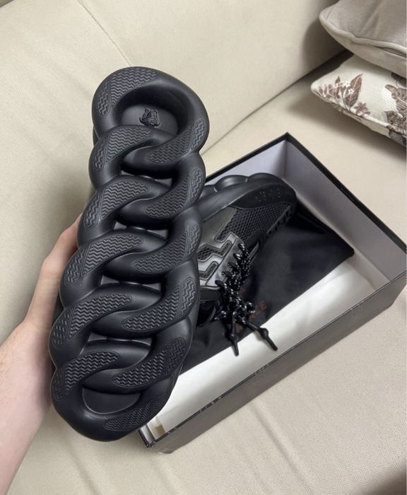 *NOU* Versace Chain Reaction Triple Black Premium