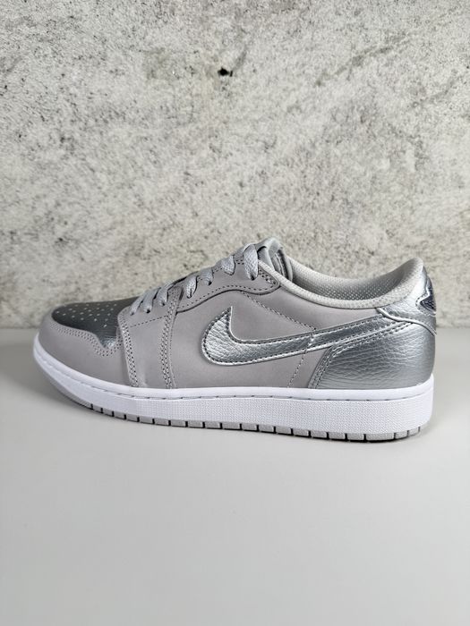 Jordan 1 Low OG Metallic Silver