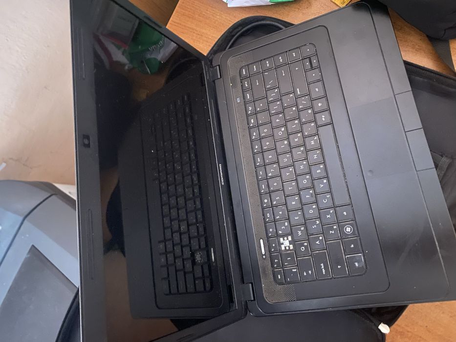 Ноутбук сатылады срочно