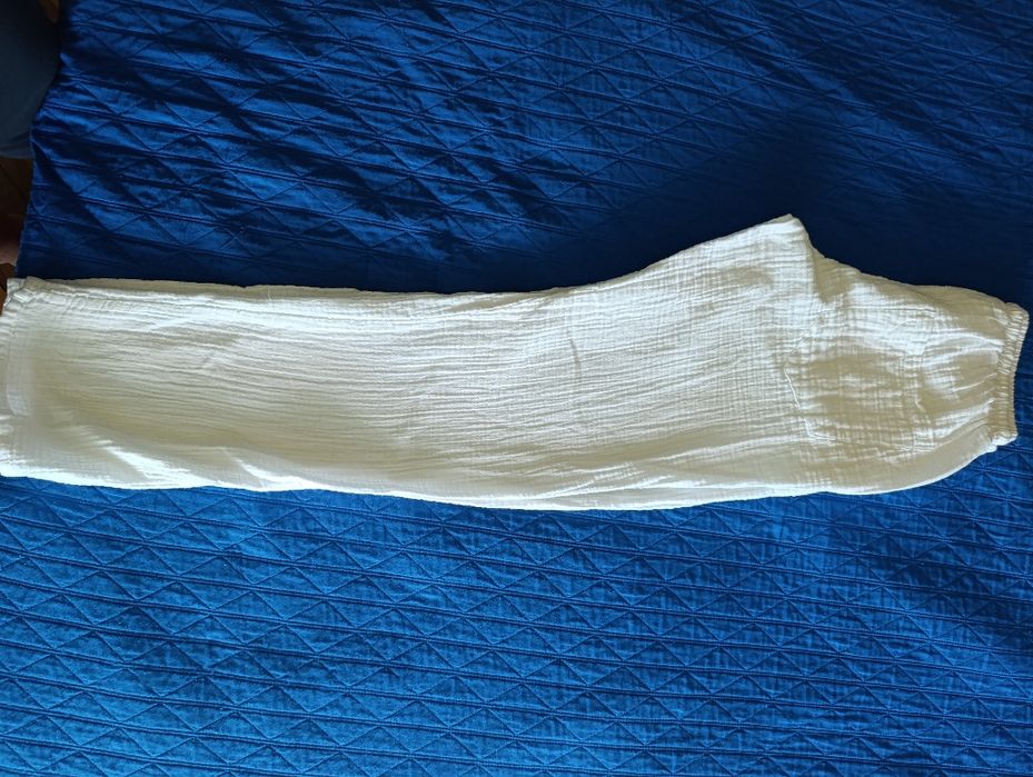 Pantaloni de vara