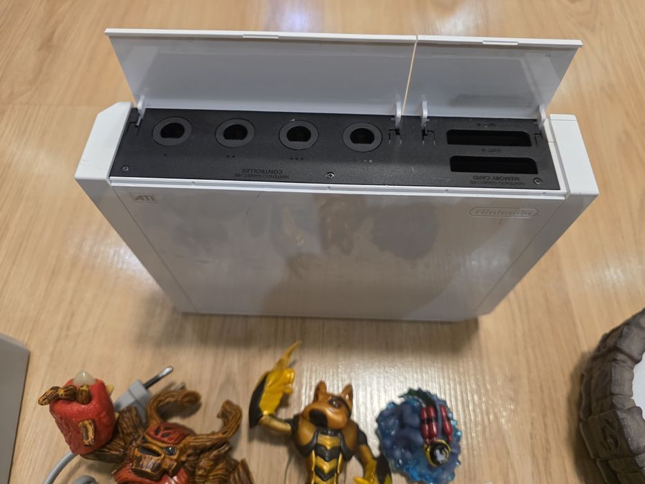 Пълен комплект HDMI Wii + аксесоари