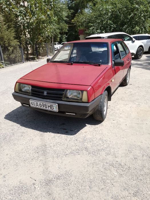 Продам Ваз 2109,  87 года. Бензин.