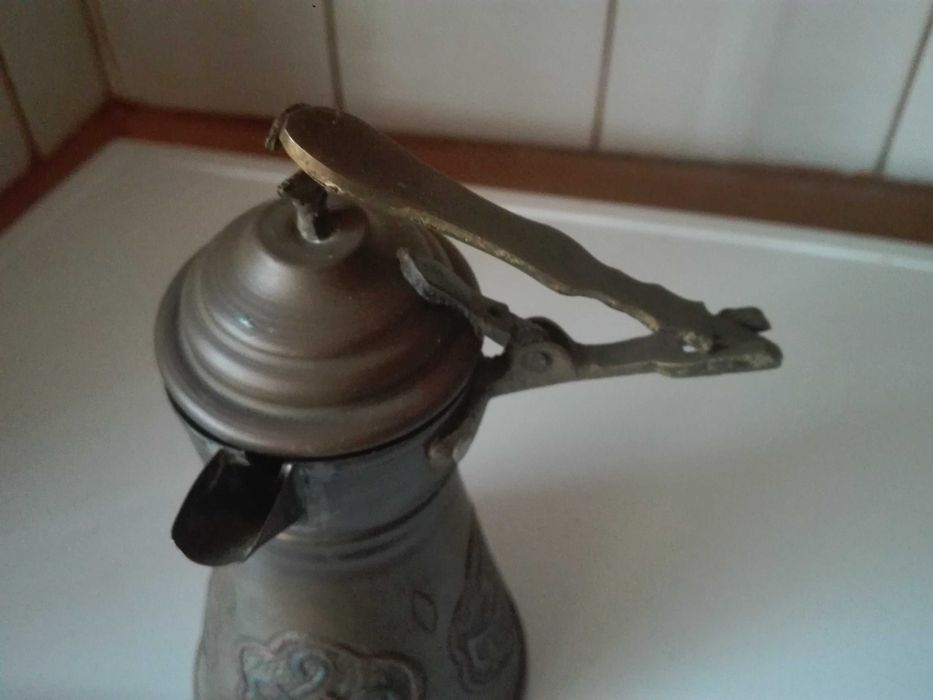 Медно джезве ,  DVD и лот фонокарти на Бул Фон.