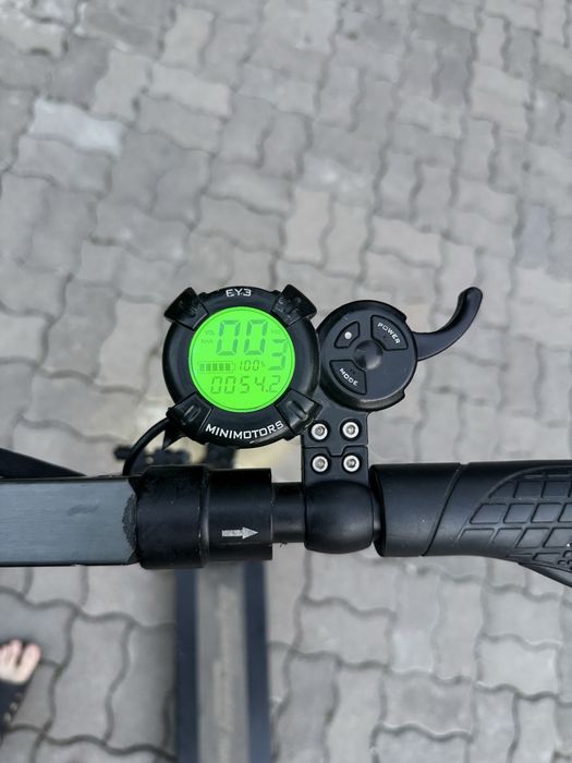 Электросамокат speedway mini 4 pro