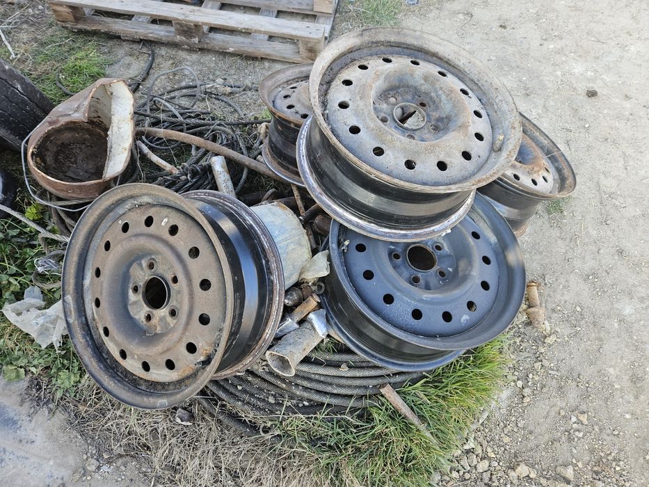 Железни джанти 16 цола за нисан ф66мм болтове 114.6мм