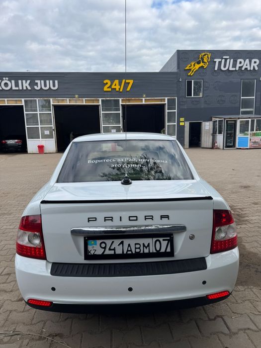 продается приора 2170, год 2013