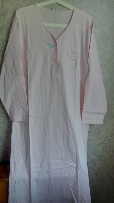 Продавам нови дамски памучни нощници