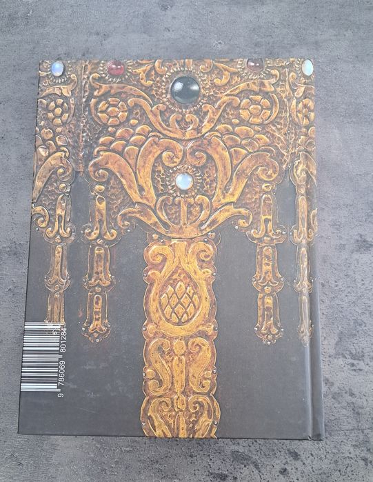 Carte " Familia Bednarik în arta românească "