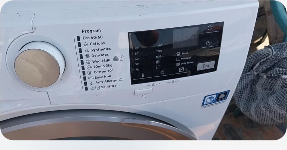 Пералня AEG 1-8 kg (Добро състояние)