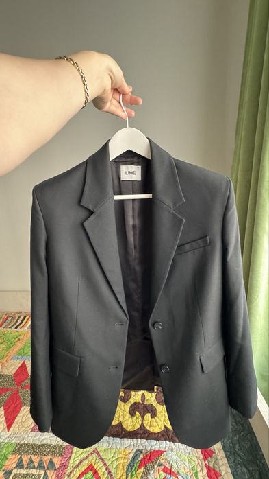 Продается пиджак Lime