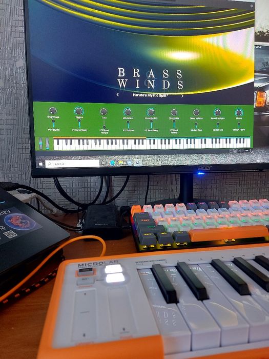 Microlab keyboard controller