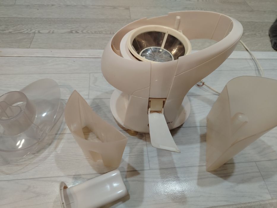 Продам соковыжималку