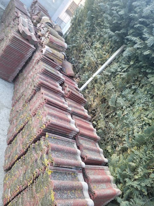 Țiglă acoperiș cu tot cu coame 140-150m2 de culoare roșie