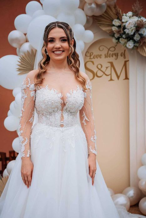 Vand rochie de mireasa
