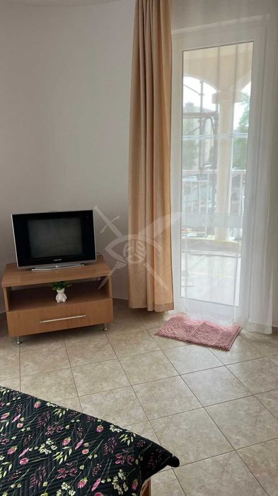 Продава се Едностаен апартамент в к.к. Слънчев бряг - 48 кв.м за 1084 €/кв.м - Снимка #3