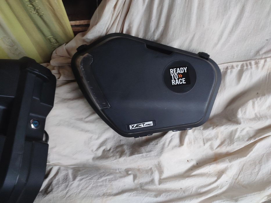 Продам кофры для мото