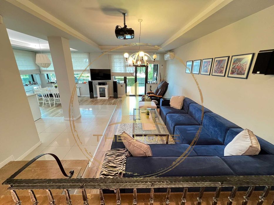 Дава се под наем Къща в Варна, Изгрев - 220 кв.м за 1700 € - Снимка #3