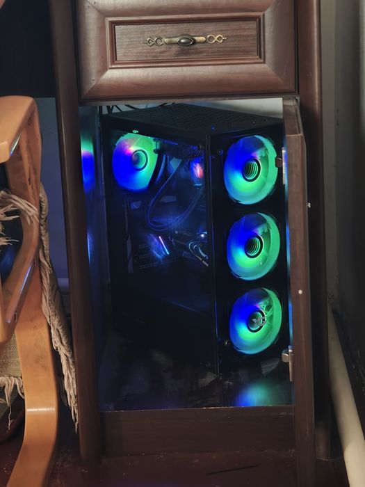 Ryzen 5, radeon 5700 xt