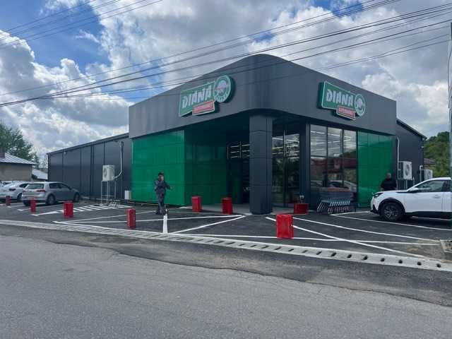Vand spatiu comercial